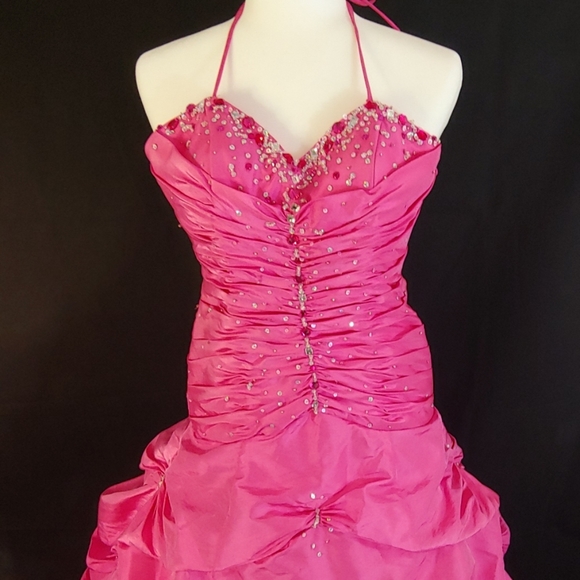 Mari Lee ornate prom gown Size 7-8 - Picture 3 of 5